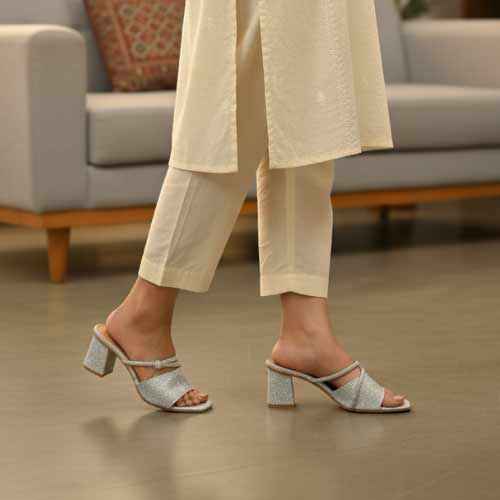 wisaal.co - Premium Silver Rhinestone Block Heel Sandals - Elegant Heel Collection