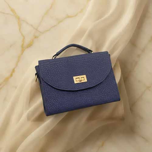 Women's Handbags & Purses Pakistan - Premium Quality Bags