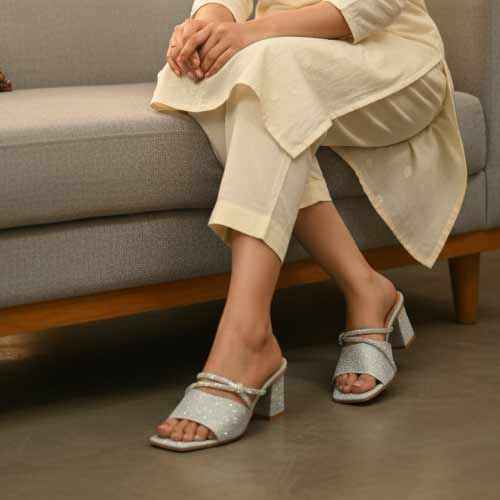 wisaal.co - Premium Silver Rhinestone Block Heel Sandals - Elegant Heel Collection