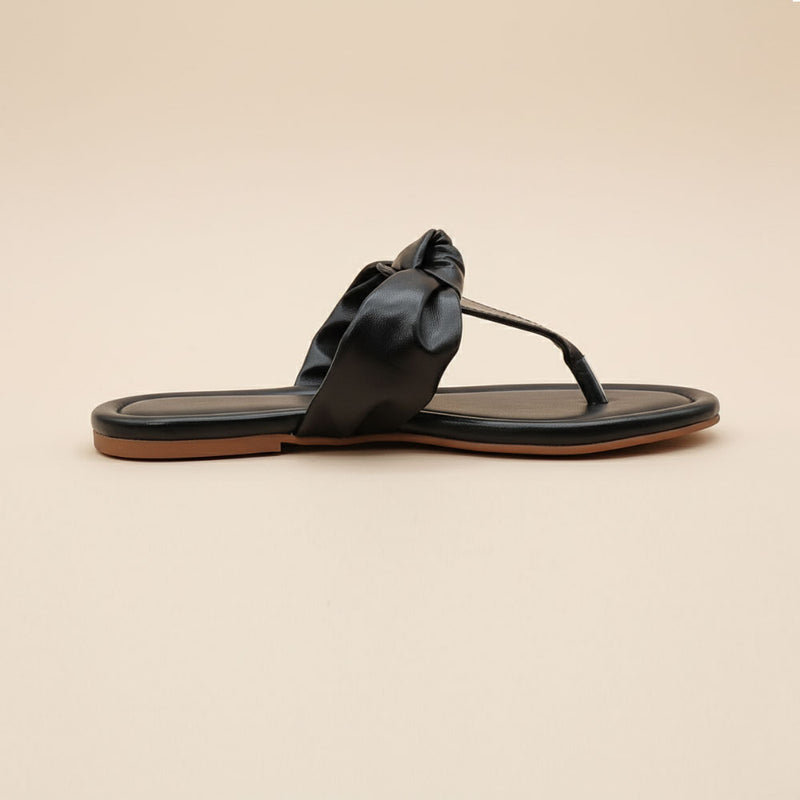 Wisaal.co™ – Elegant Berry Edge Black with a Contemporary Touch - Wisaal.co