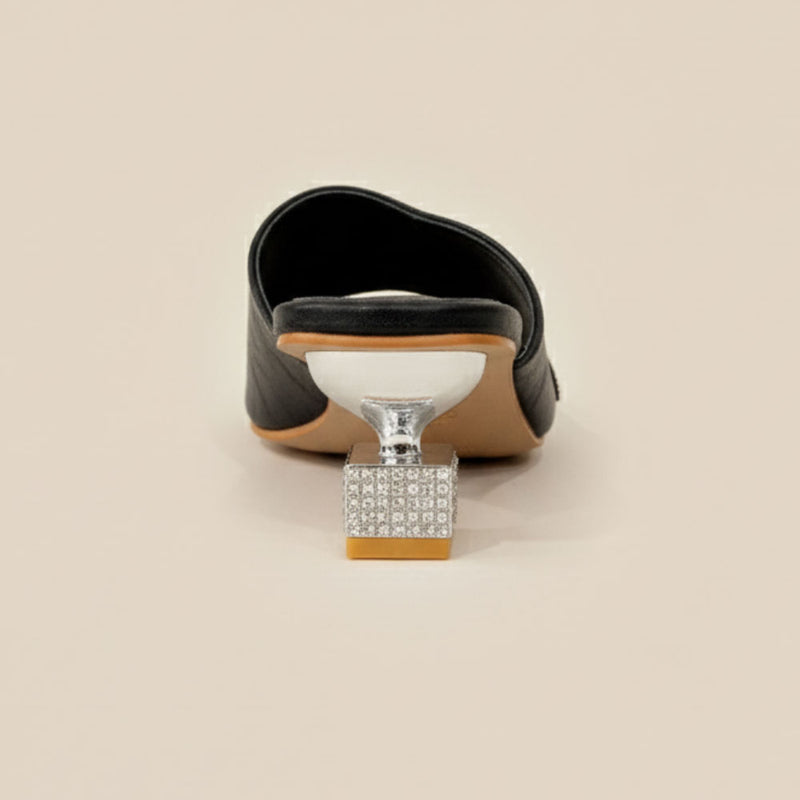 Wisaal.co™ – Elegant Zarqa Steps Black Sandals Collection for Women - Wisaal.co