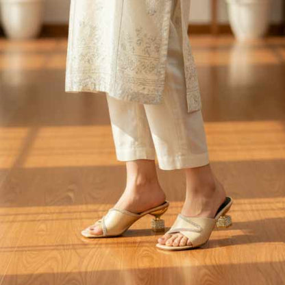 wisaal.co - Premium Gold Rhinestone Block Heel Sandals - Elegant Heel Collection