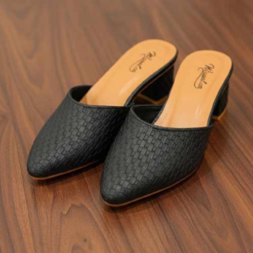 wisaal.co - Premium Black Woven Mules - Elegant Heel Collection