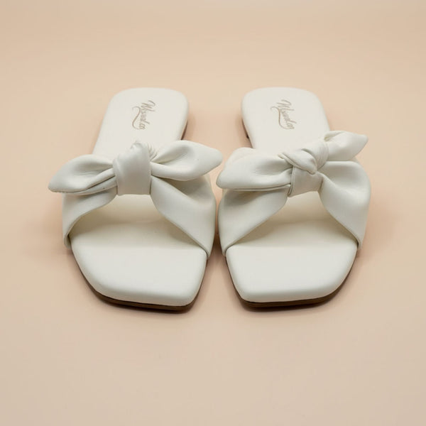 Wisaal.co™ – Nectar Glow White Flats for Modern Professional Women - Wisaal.co