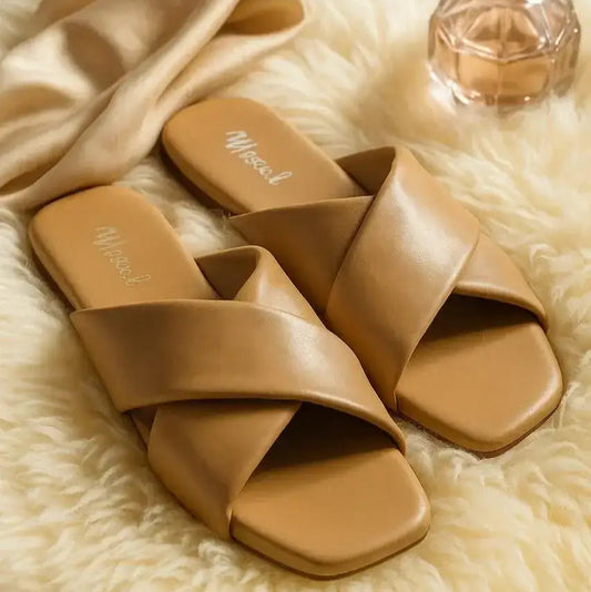 Latte Noir - Women Flat Slipper - wisaal.co