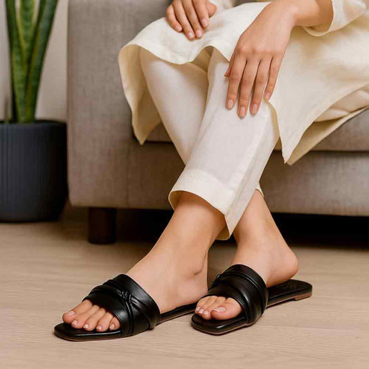 Black Midnight Motion Flats - Dynamic Women's Shoes - wisaal.co