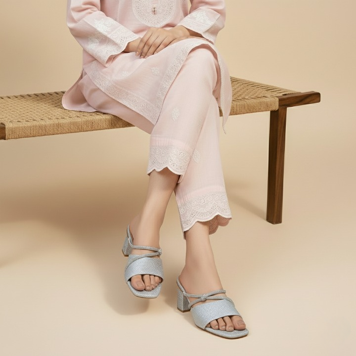 Wisaal.co™ – Luxury Glimmer Grace Silver Rhinestone Block Heel Sandals - Wisaal.co