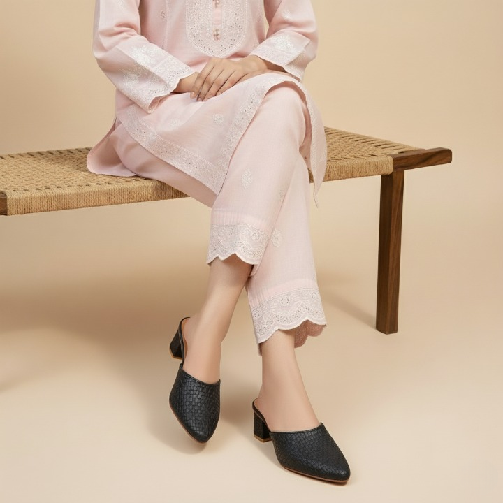 Wisaal.co™ – Chic & Comfortable Soft Serenity Black Block Heels - Wisaal.co