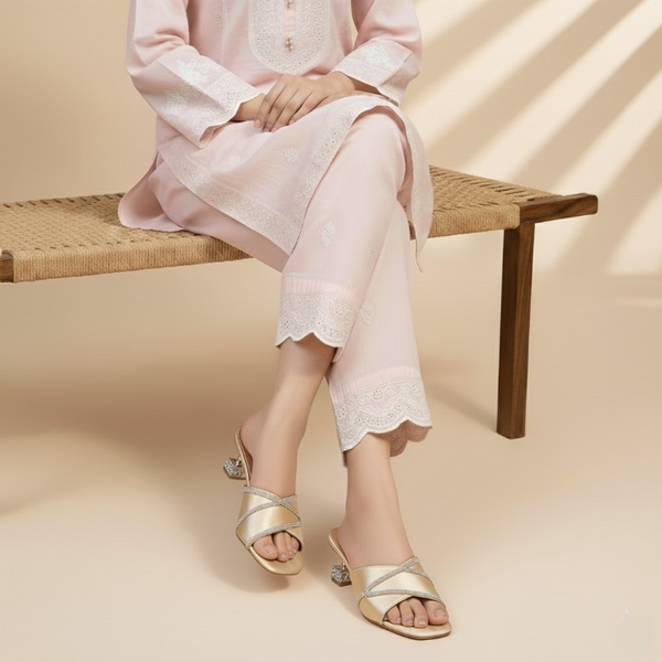 Wisaal.co™ – Premium Zarqa Steps Gold Heels to Elevate Your Style - Wisaal.co